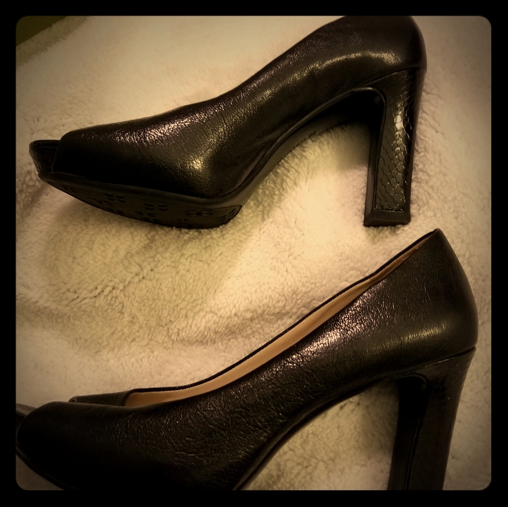 Naturalizer Shoes
